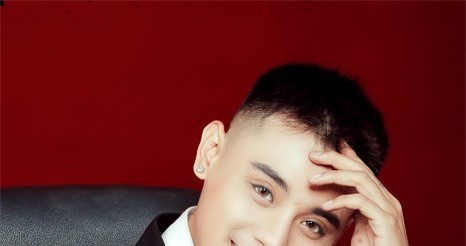 Nhà thiết kế Leo Đình Bảo: Thời trang là đam mê và khát vọng của tôi