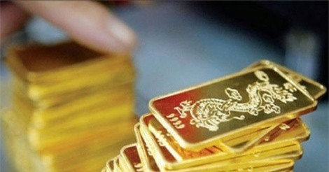 GIÁ VÀNG NGÀY 10/1: Chịu áp lực lớn từ USD