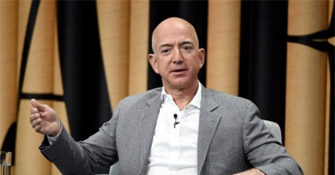 Jeff Bezos trở thành người giàu nhất mọi thời đại