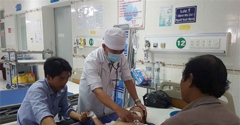 Hậu Giang: Cha đầu độc 3 đứa con rồi tự tử