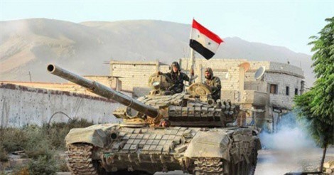 Chiến sự Syria 24h qua: Quân đội vừa dốc sức đánh chiếm sân bay chiến lược, vừa chống trả IS