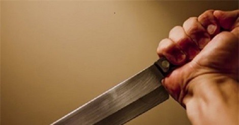 Đòi nợ không thành, dùng dao "cứa" cổ khiến con nợ tử vong