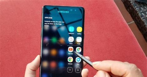 Giá điện thoại tuần qua (8/1-14/1/2018): Smartphone Samsung và Sony giảm giá mạnh