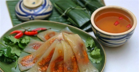 Học cách làm bột lọc gói lá chuối ngon như người Huế