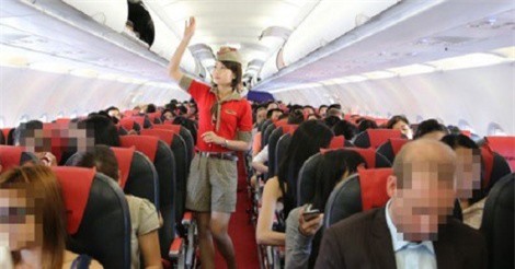 Say rượu, gây rối trên máy bay có thể bị truy tố