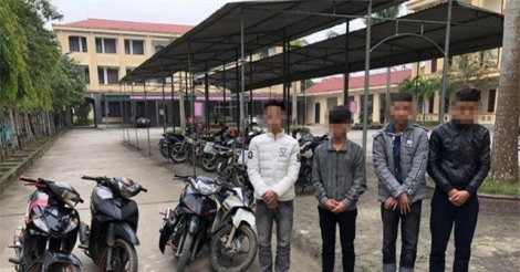 Không có tiền chơi game, nhóm học sinh trộm hàng loạt xe máy