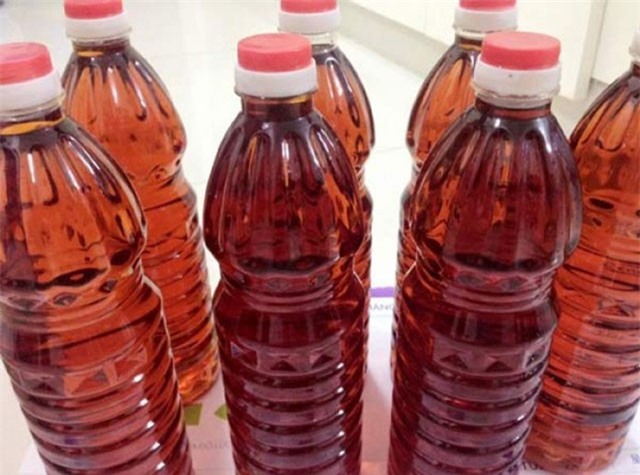 Phát hiện lò pha chế nước mắm giả tại Khánh Hoà