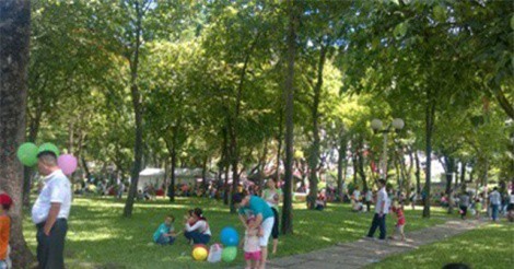 TP.HCM: Hội chợ đang “bào mòn nhan sắc” của công viên