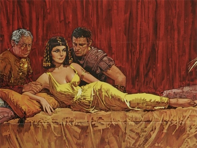 Vén màn chuyện phòng the của nữ hoàng Cleopatra