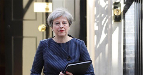Thủ tướng Anh Theresa May nói gì khi lập "Bộ trưởng chống cô đơn"?