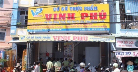 Cần Thơ: Phát hiện hơn 1,7 tấn đầu cá hồi, đùi gà... không rõ nguồn gốc