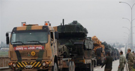 Thổ Nhĩ Kỳ nã liền lúc 70 quả đạn pháo vào người Kurd ở Syria, căng thẳng leo thang