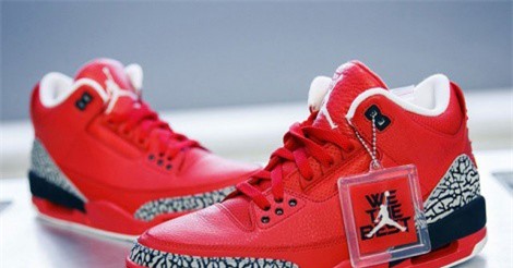 10 đôi giày thể thao đắt giá nhất năm 2017