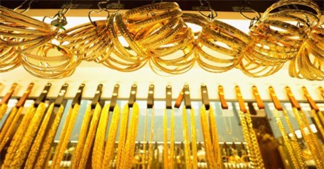 GIÁ VÀNG NGÀY 23/1: Tiếp tục tăng cao