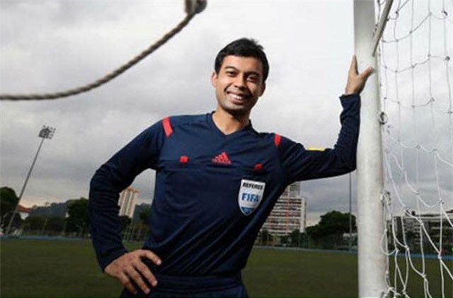 Thực hư chuyện trọng tài Singapore khóa Facebook cá nhân vì sợ CĐV Việt “khủng bố”