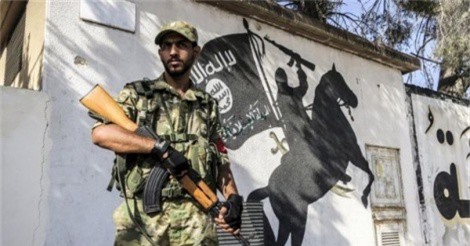 Chảo lửa Idlib: Không quân và pháo binh yểm trợ, quân đội Syria lại đè bẹp khủng bố 