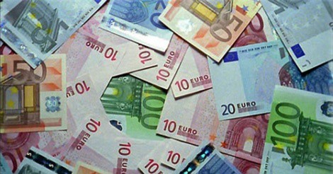 Tỷ giá ngoại tệ ngày 25/1: Giá USD thủng đáy