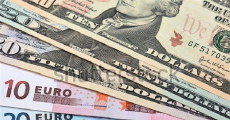 Tỷ giá ngoại tệ ngày 26/1: USD hạ giá "không phanh"