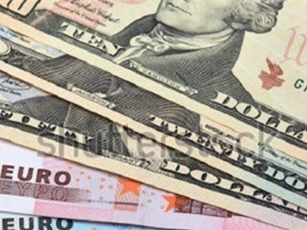 Tỷ giá ngoại tệ ngày 26/1: USD hạ giá "không phanh"