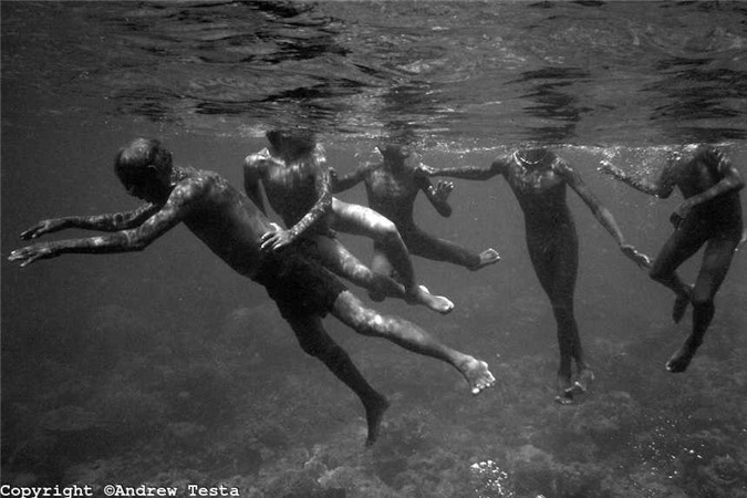 Bí ẩn kinh ngạc về bộ tộc 'người cá'