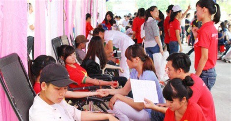 "Chủ nhật đỏ" đạt kỷ lục với hơn 42.000 đơn vị máu