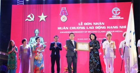 C.T Group thưởng Tết 1,3 tỷ đồng cho nhân viên