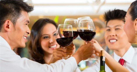 Đừng để Tết "mất vui" vì những cơn đau dạ dày