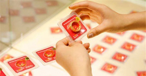 GIÁ VÀNG NGÀY 3/2: Tăng không ngừng nghỉ