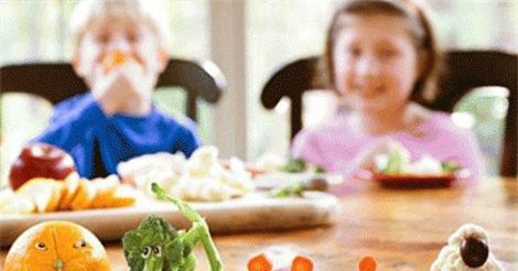Bí kíp "vàng" giúp trẻ thích ăn rau