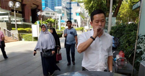 Người Việt mất 26 triệu đồng vì điếu thuốc lá ở Singapore