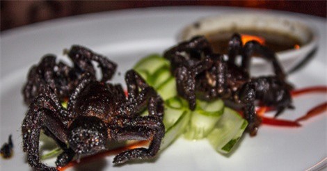 Đến Campuchia nhớ nếm thử đặc sản đáng sợ nhất thế giới