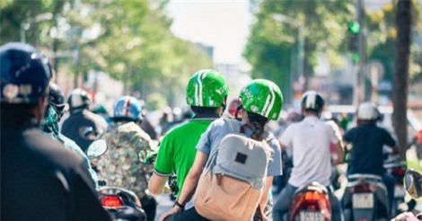 GrabBike thu thêm phụ phí với khách hàng dịp Tết Nguyên đán 2018