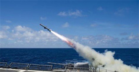 Chê tàu Nga to xác, Phần Lan mua tên lửa Mỹ