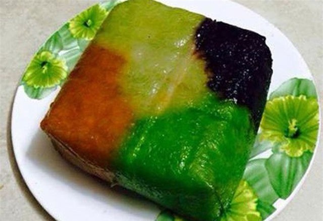 Clip: Hướng dẫn làm bánh chưng ngũ sắc cho Tết Mậu Tuất thêm ý nghĩa