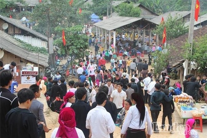 Thăm phiên chợ 'tình một đêm' độc đáo chỉ có ở Hà Giang