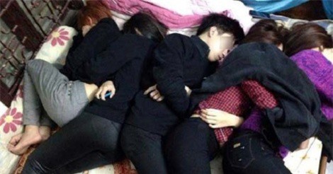 TP.HCM: Gia sư dùng clip "quan hệ bầy đàn" để tống tiền gia chủ