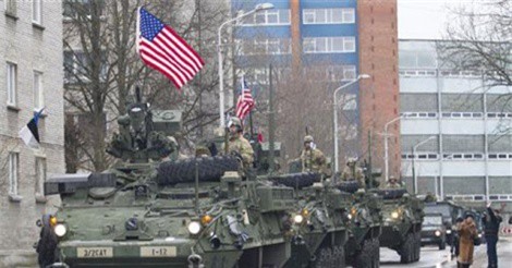 Tổng thống Trump bất ngờ lệnh cho Lầu Năm góc duyệt binh, khiến Triều Tiên run sợ