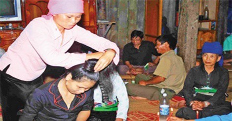 Tìm hiểu tục làm vía của người Thái Tây Bắc