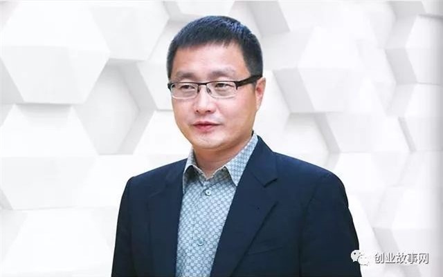 Tỷ phú Trung Quốc làm giàu nhờ bán... dao cạo râu