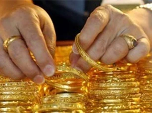 GIÁ VÀNG NGÀY 9/2: Giảm 3 phiên liên tiếp