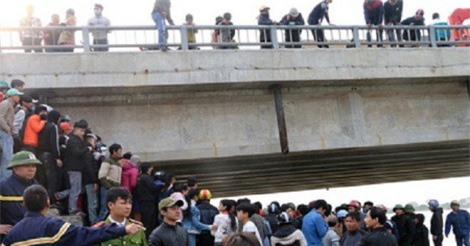 Nam sinh tử vong vì cứu ba mẹ con đuối nước khi đi thả cá tiễn ông Công, ông Táo