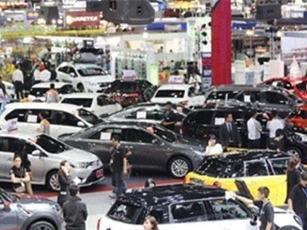 Người Việt mua hơn 26.000 ôtô trong tháng đầu năm