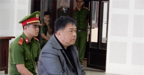 Xét xử đối tượng nhắn tin doạ giết chủ tịch Đà Nẵng 