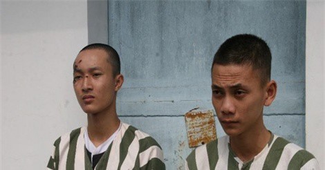 An Giang: 2 đối tượng cướp tiền và xe máy của gái bán dâm