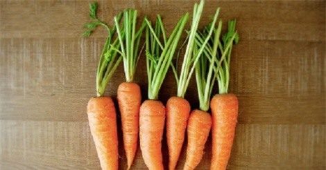 Giảm đau ngày "đèn đỏ" hiệu quả nhờ cà rốt