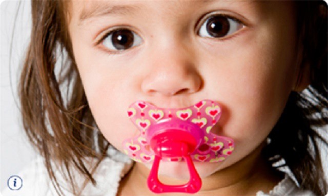 Làm gì khi trẻ có tật nghiến răng khi ngủ?