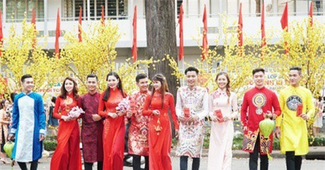 Những điểm chụp hình Tết thu hút giới trẻ Sài thành 