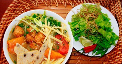 Đến Bình Định chỉ cần ăn gié bò, nhâm nhi ly rượu Bàu Đá là khoái quên đường về