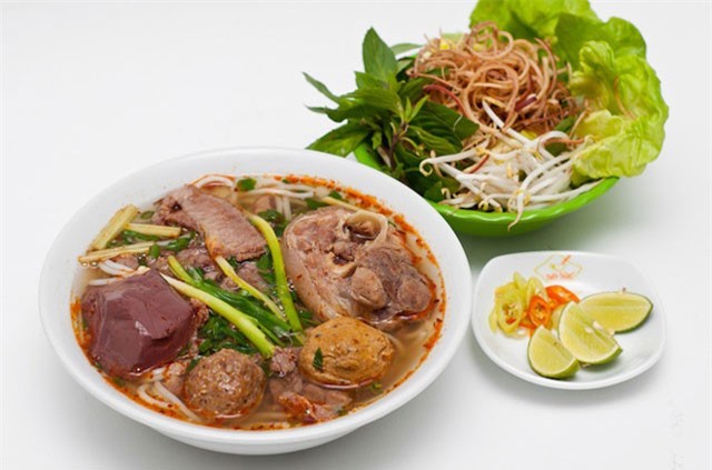 "Nếm thử" những đặc sản ăn mãi không chán ở Hà Tĩnh