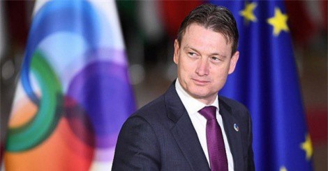 Ngoại trưởng Hà Lan từ chức vì nói dối về cuộc gặp với Tổng thống Putin